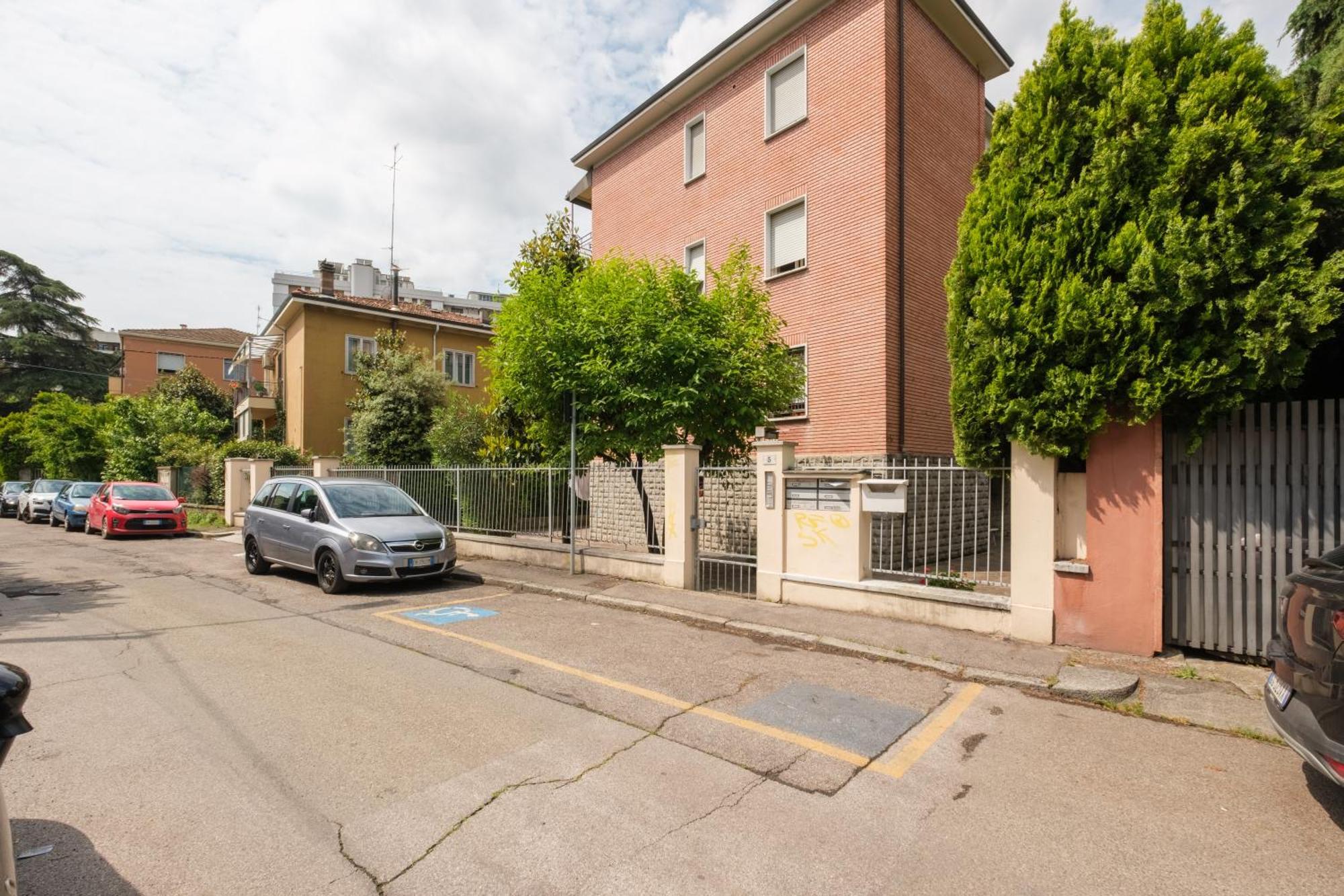 Oasis Of Tranquility Just Minutes From Downtown Apartment Bologna Exterior photo